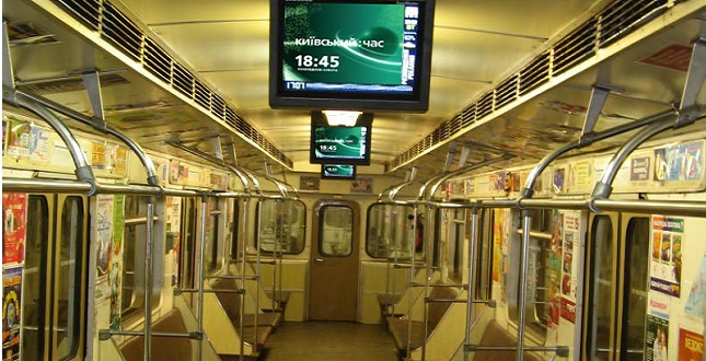 У метрополітені запустили оновлену відеоінформаційну систему