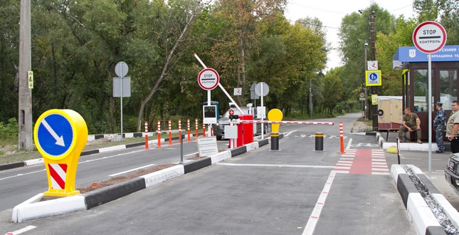 В’їзд на Труханів острів і надалі здійснюватиметься через систему автоматичного розпізнавання автомобільних знаків