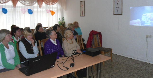 Презентація програми Учбового центру «Новатор»
