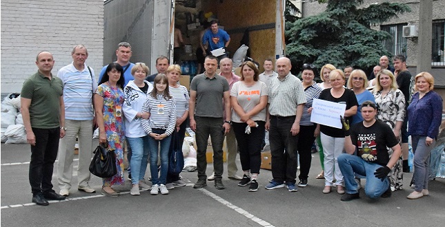 Дніпровська райдержадміністрації відправила вантаж гуманітарної допомоги постраждалим на Херсонщині