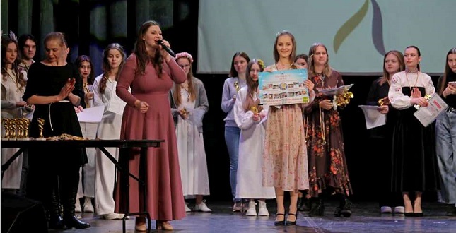 У Дніпровському районі пройшов фестиваль мистецтв «Етнічний віночок»